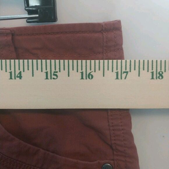 Kuhl Women's Roll Up Cargo Pants Sz 12 Rust Snap Pockets Gorpcore Hiking Camping - Picture 3 of 15